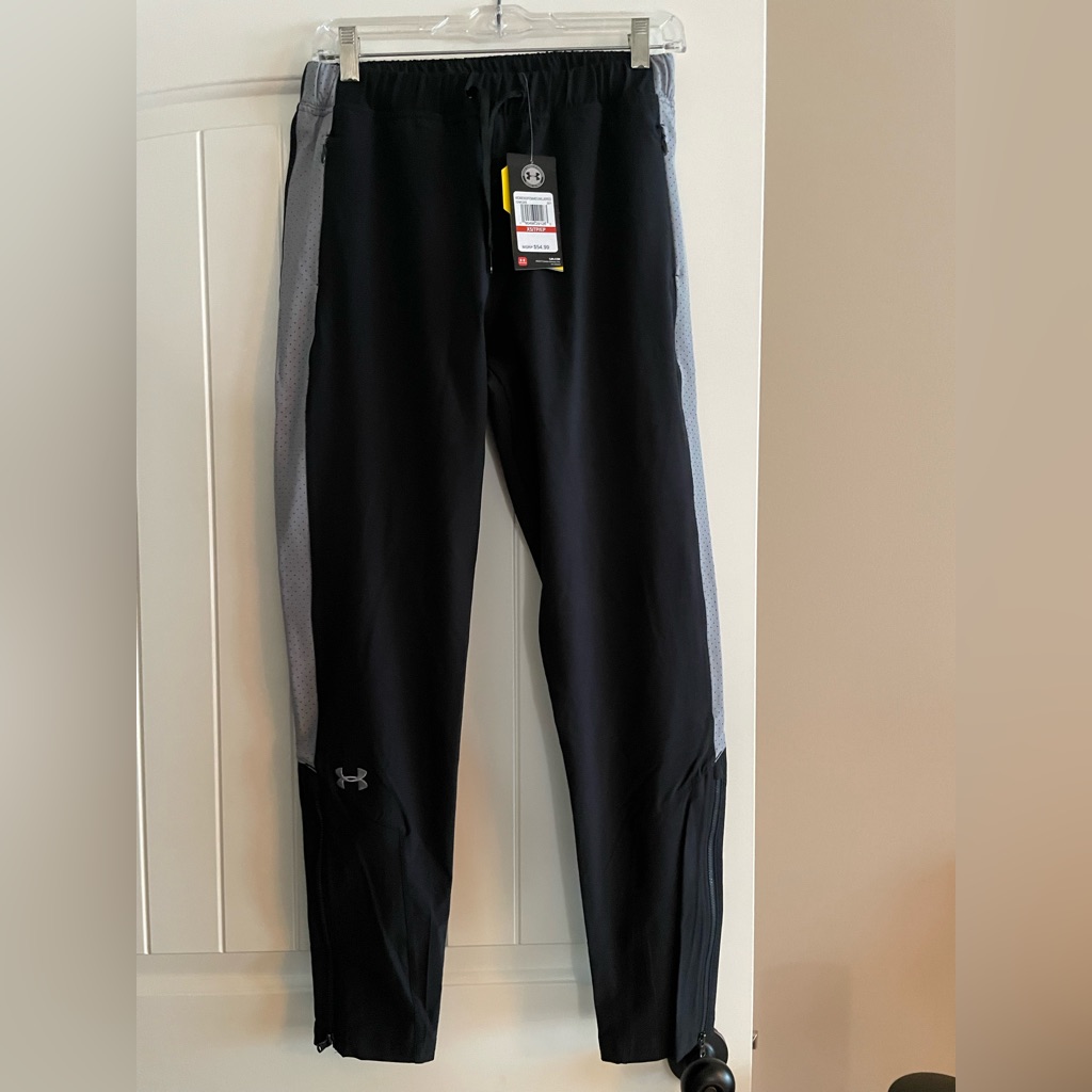Women’s Under Armour Warm-Up Pants